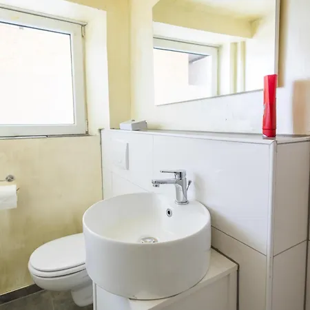 Appartement Liebevoll Eingerichtetes, Schickes Zuhause In Der Naehe Des Stadtzentrum *